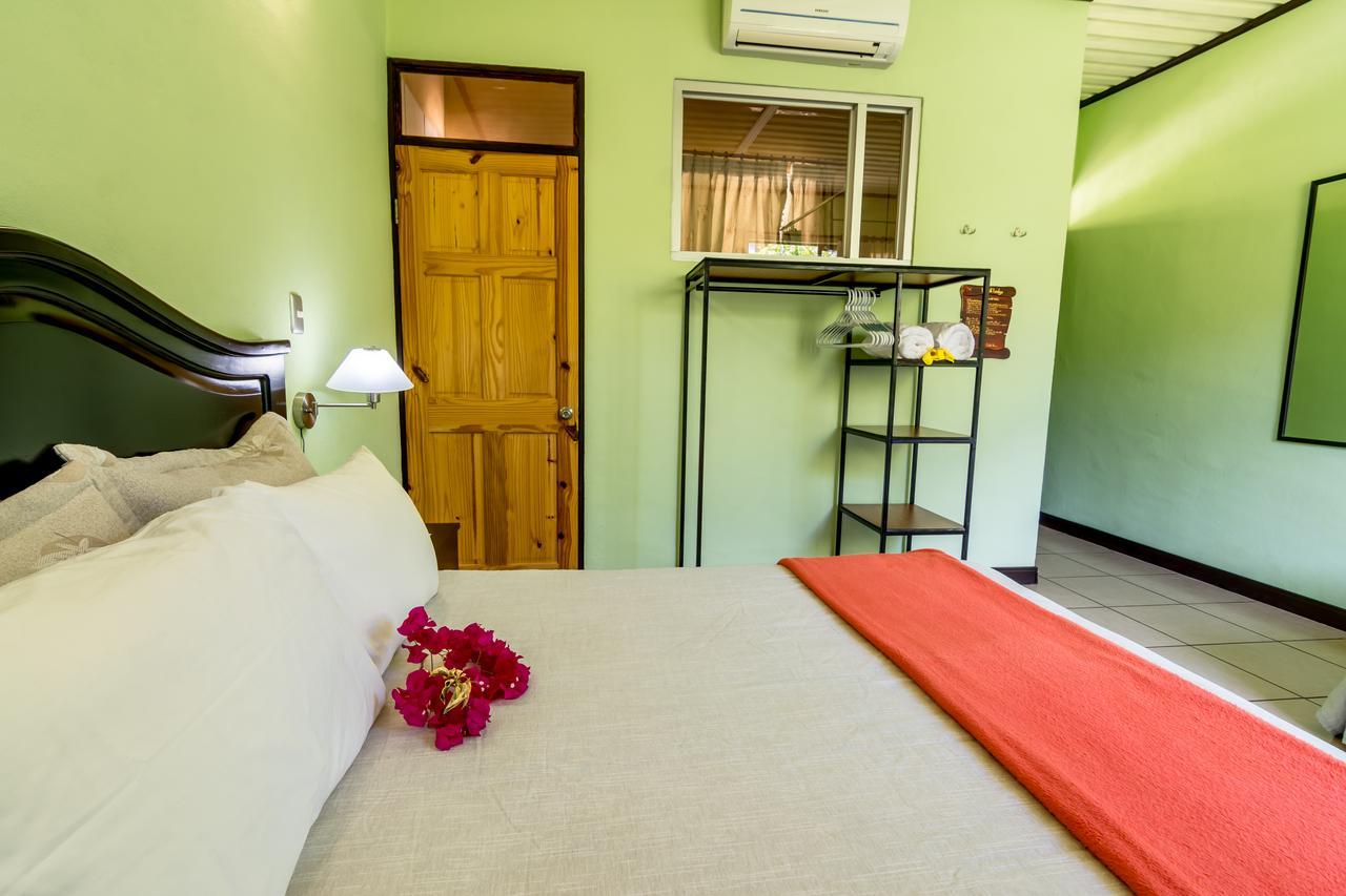 Kayak Lodge Damas エクステリア 写真