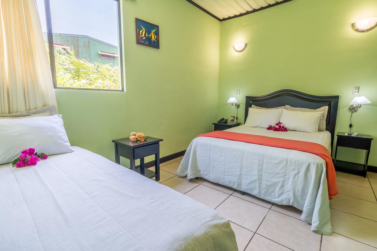 Kayak Lodge Damas エクステリア 写真
