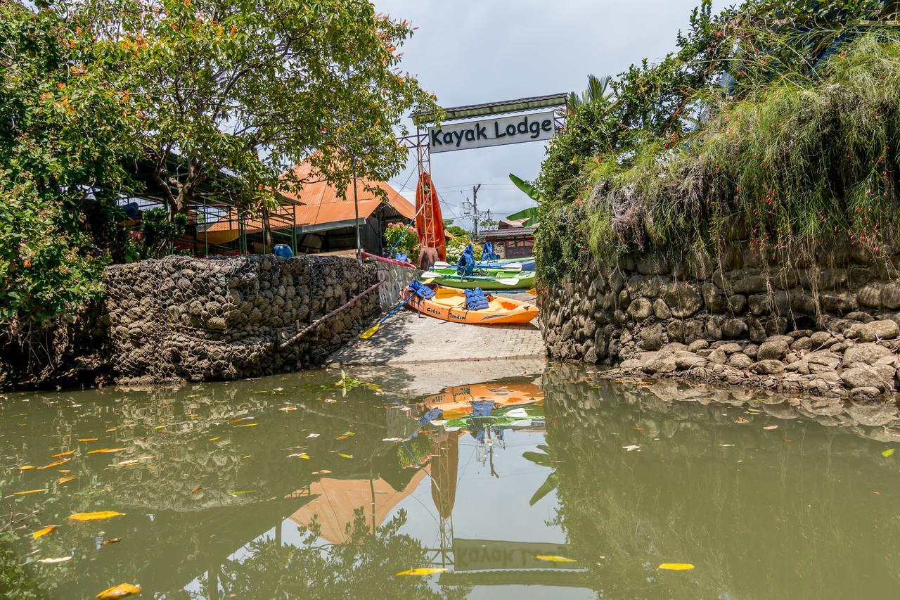Kayak Lodge Damas エクステリア 写真