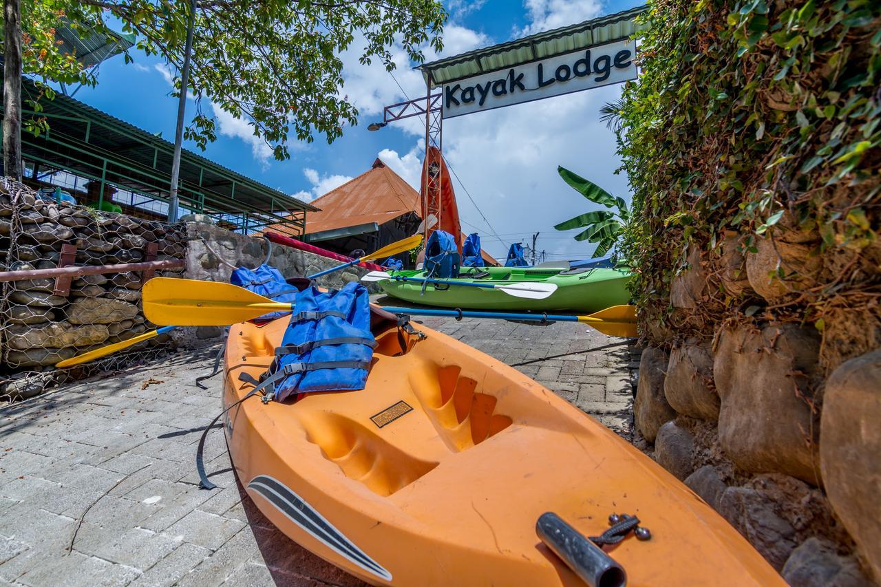 Kayak Lodge Damas エクステリア 写真