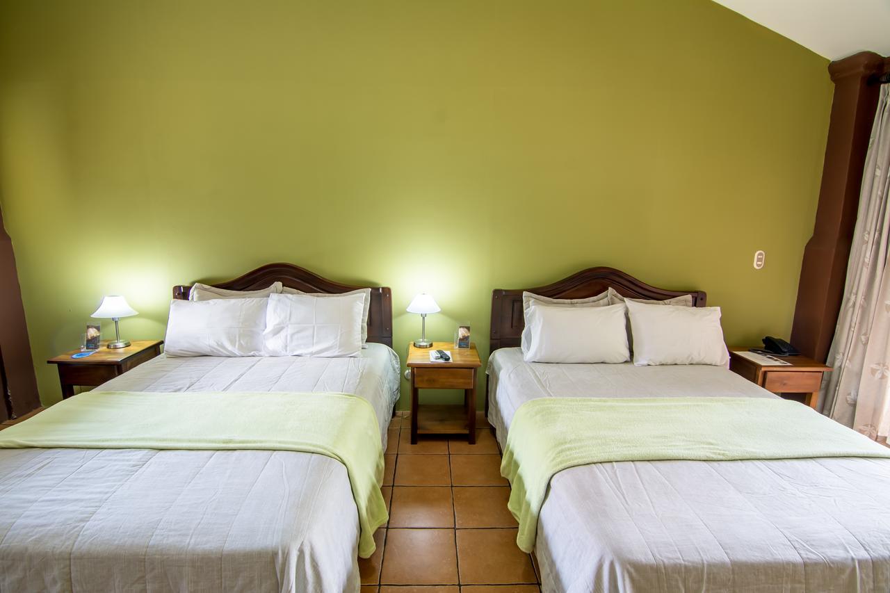 Kayak Lodge Damas エクステリア 写真