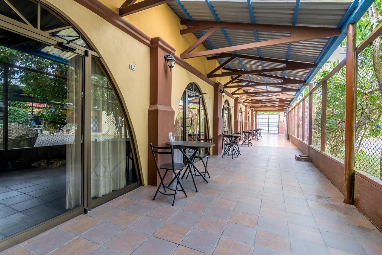 Kayak Lodge Damas エクステリア 写真